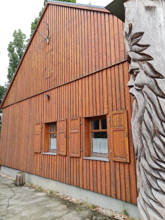 Jagdhaus Auf Dem Forsthof Mit Sauna Eckartsberga 外观 照片
